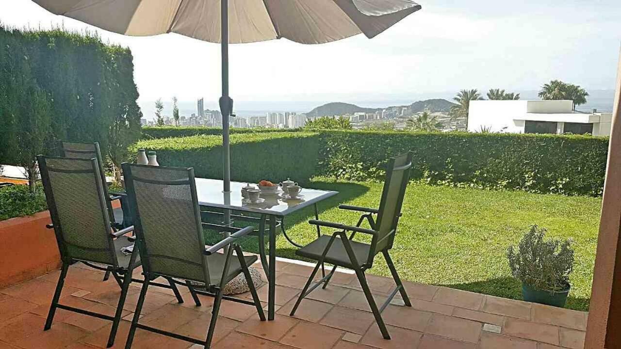 Luxyry Apartament Benidorm Финестрат Екстериор снимка